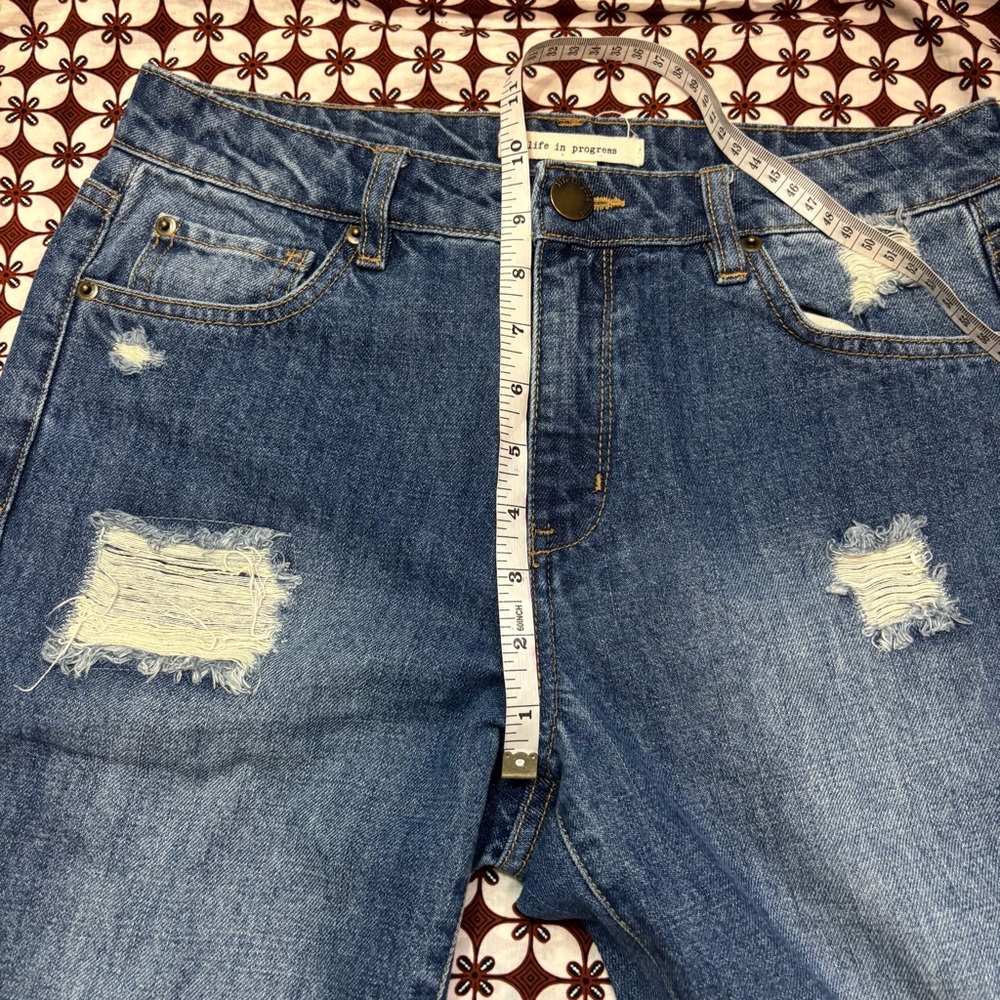 Blue Distressed patchwork High Rise Jeans - Picture 10 of 11